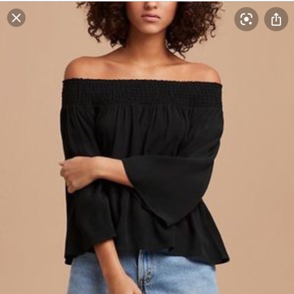 Aritzia blouse